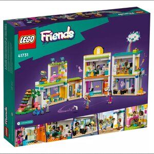 LEGO Friends Heartlake International School Toy Set #41731 ( Brand New)